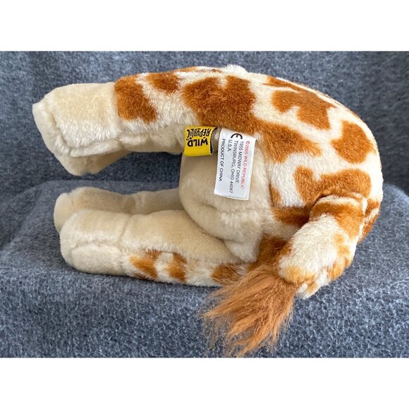 VTG Wild Republic Baby Giraffe Sitting Plush Stuffed Zoo Safari Animal 2005 - Picture 5 of 8